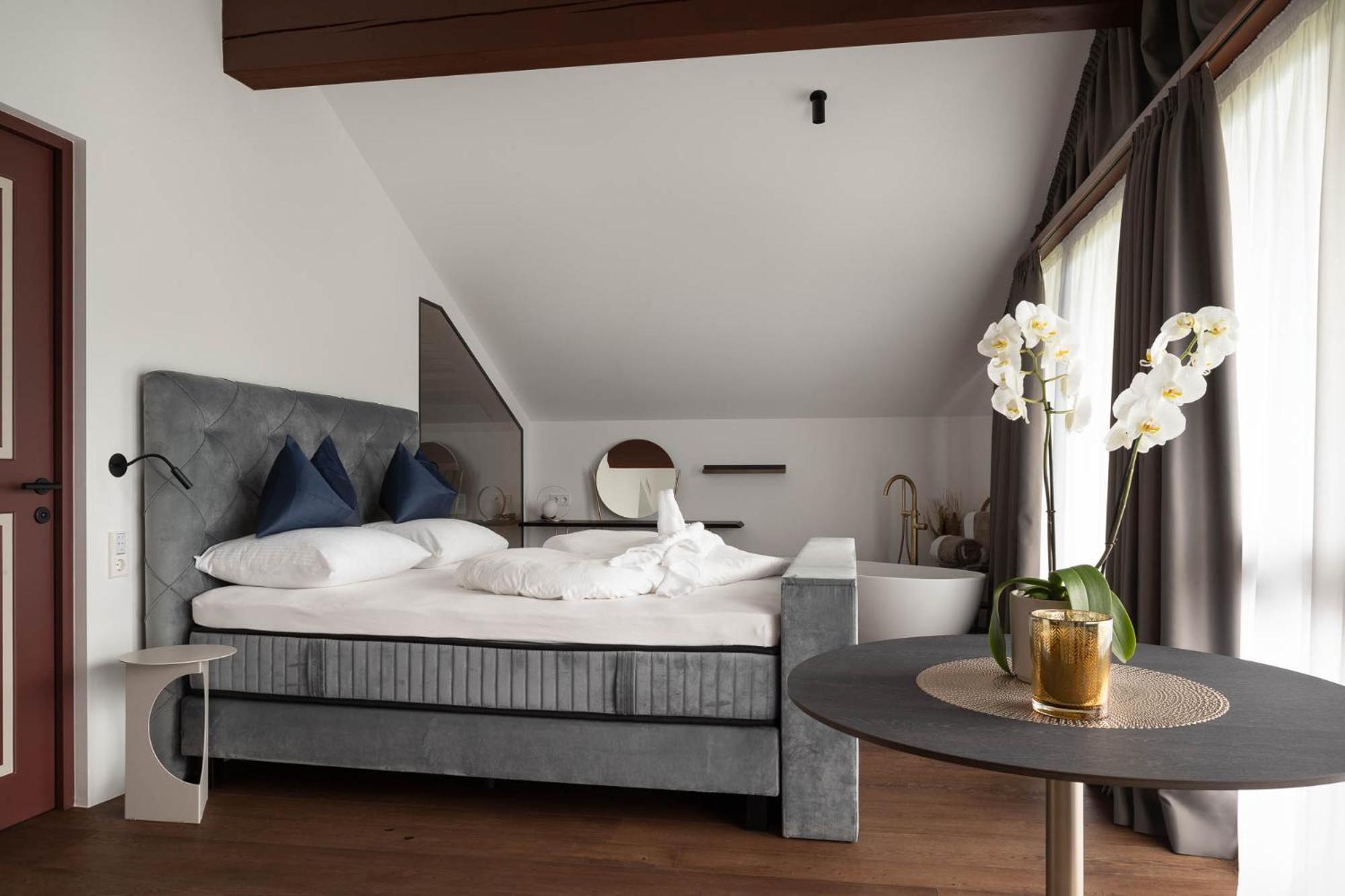 Ansitz Battisti Suites (Adults Only) 卡尔达罗 外观 照片