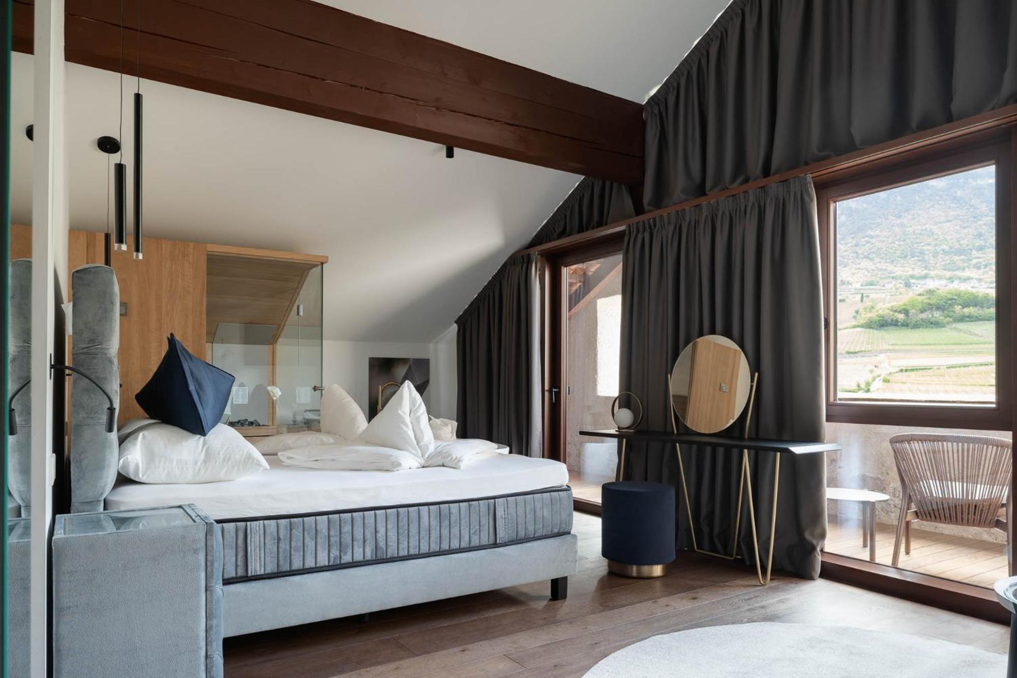 Ansitz Battisti Suites (Adults Only) 卡尔达罗 客房 照片