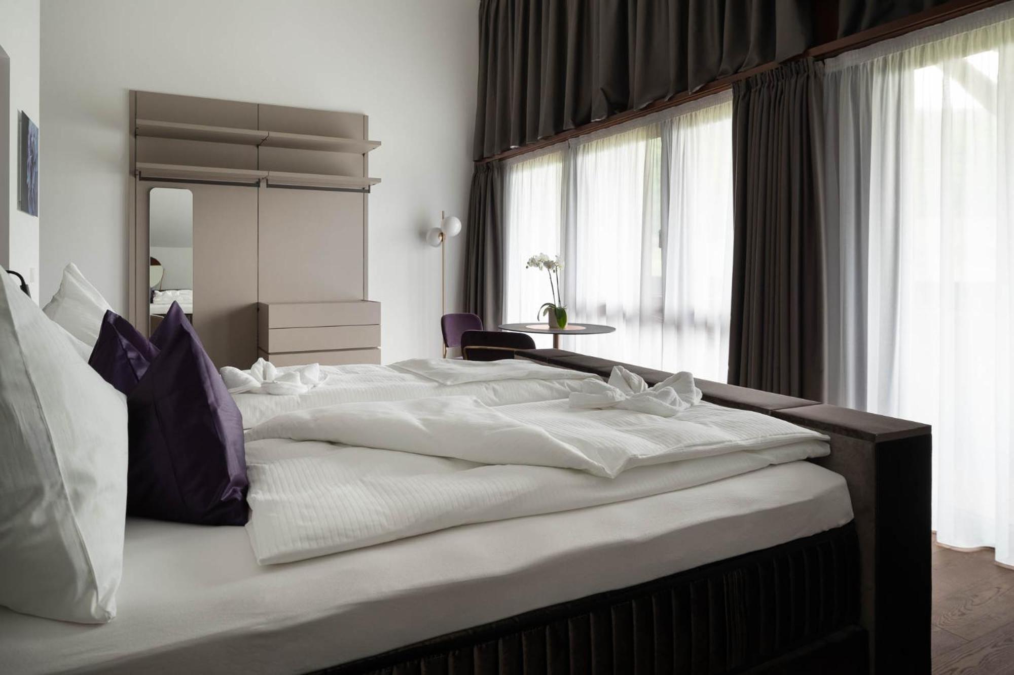 Ansitz Battisti Suites (Adults Only) 卡尔达罗 客房 照片