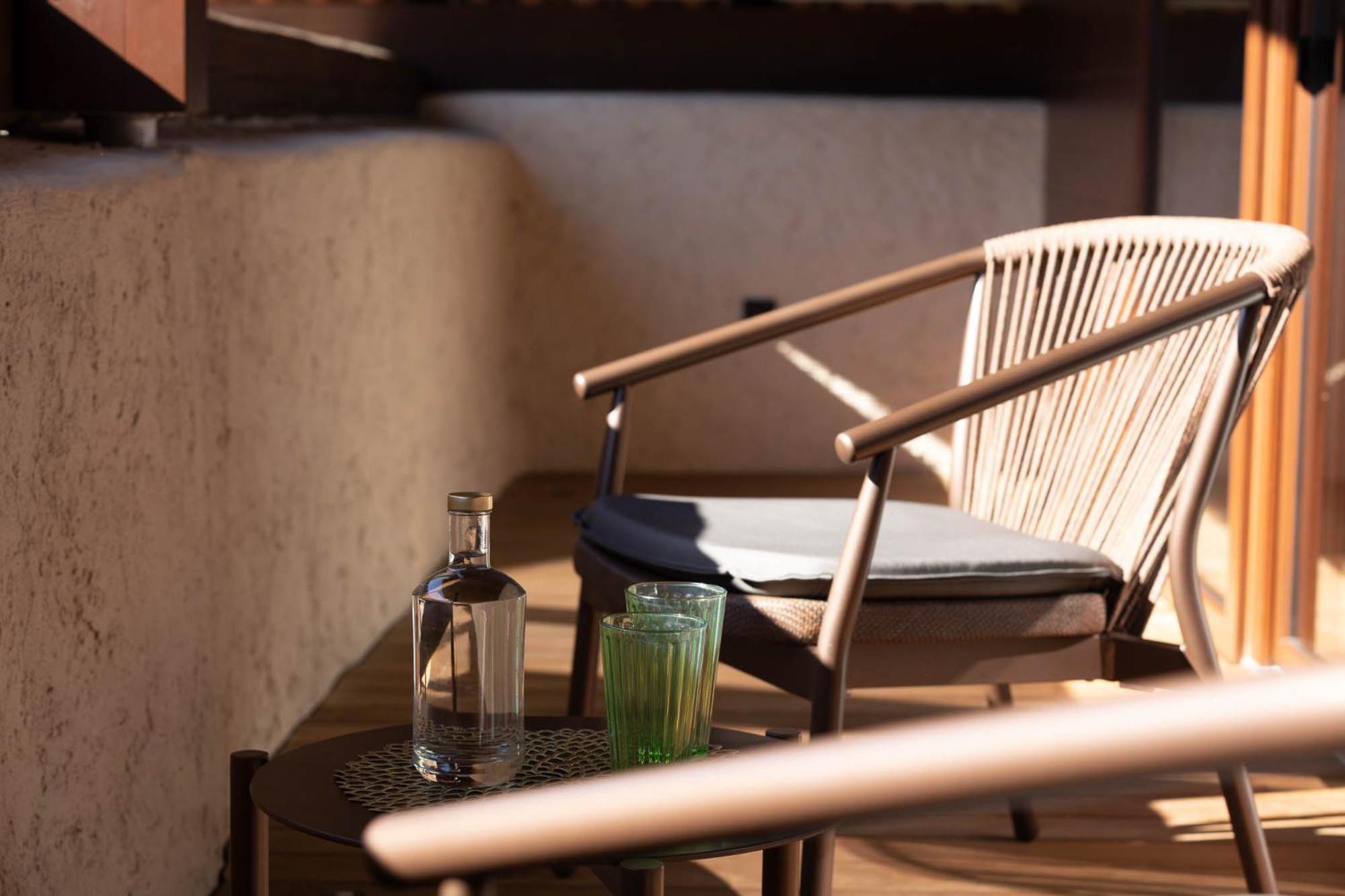 Ansitz Battisti Suites (Adults Only) 卡尔达罗 客房 照片